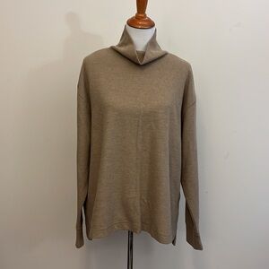 Banana Republic New Tan Funnel Neck Sweater Size Medium